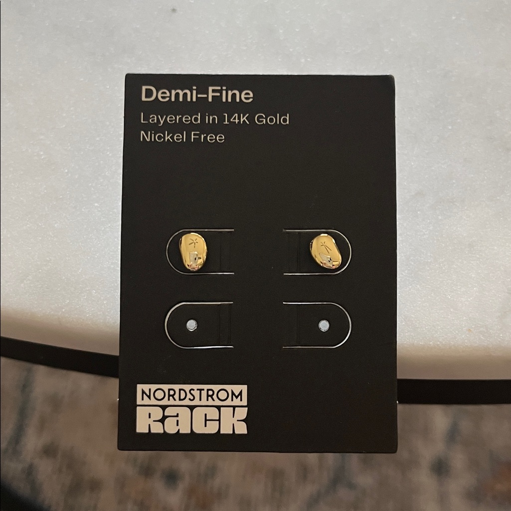 Nordstrom Rack Demi-Fine 14k Gold Layered Stud Earrings - Gold 10$